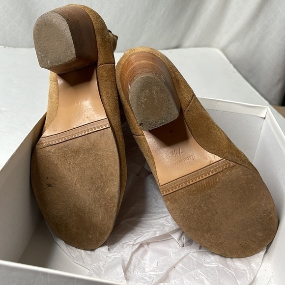 GARNET Hill Camel Suede Back Zip Round Toe Booties 2.3 Inch Heel Size 7 1/2 - Picture 7 of 9